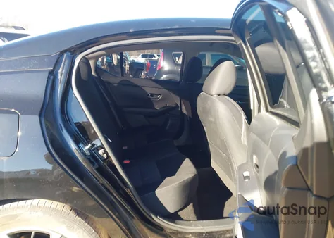 2024 Nissan Sentra Sv Xtronic Cvt z USA, uszkodzony, nr VIN 3N1AB8CV1RY271479